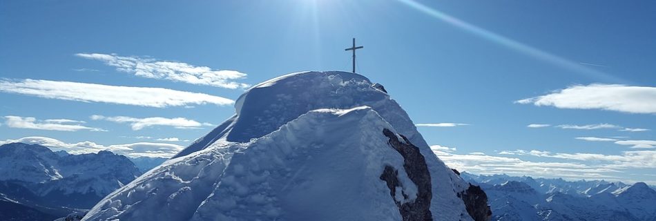 Божественне народження