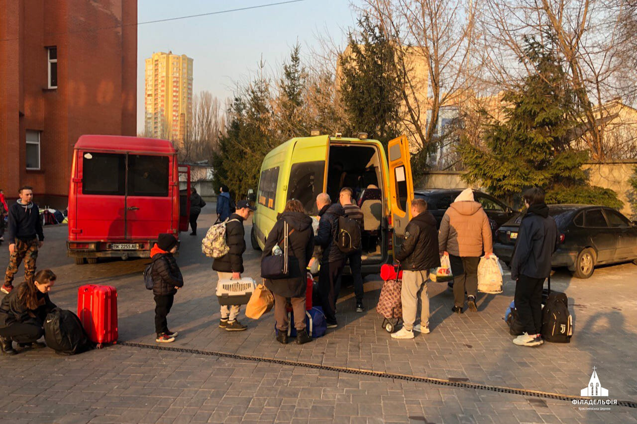 Евакувація людей